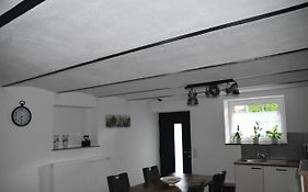 Ferienwohnung-Naurath